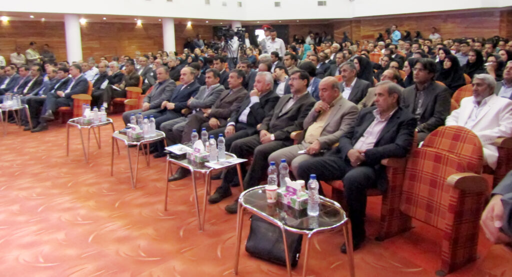 جلسه مشترک ستاد اقتصاد مقاومتی با فعالان اقتصادی و گردشگری