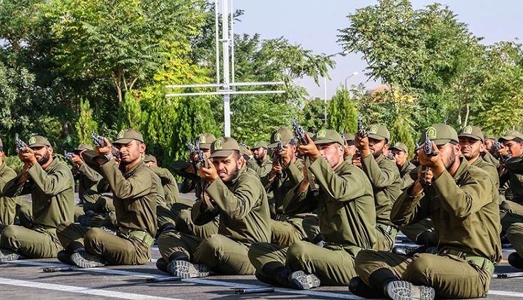 سرباز ها در معرض خطر ابتلا به کرونا- پایگاه خبری «کرمان نو» | صداقت، انصاف  و بی‌طرفی